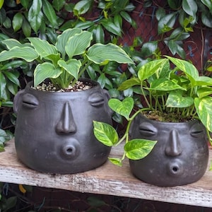 Pfeifendes Gesicht Übertopf | Handgemachte Künstlerkeramik von Atzompa, Mexiko