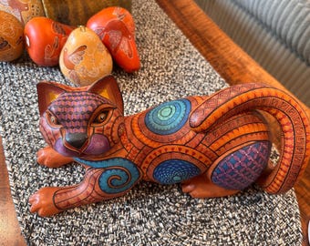 猫の像 メキシコの民芸品 アレブリヘ彫刻 木製 メキシコの装飾置物