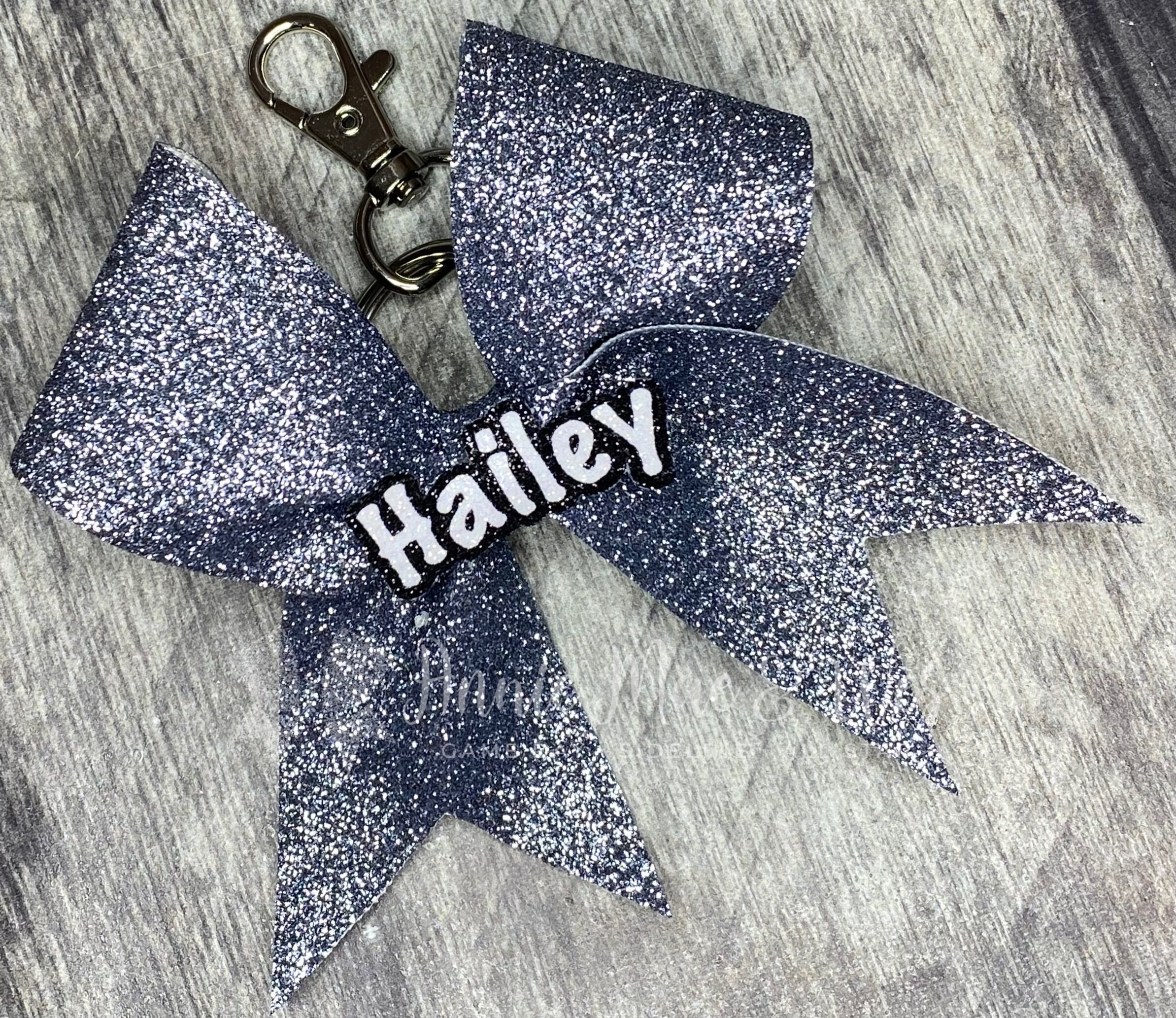 Wildcat Glitter Keychain Bow – Back Flip Bows