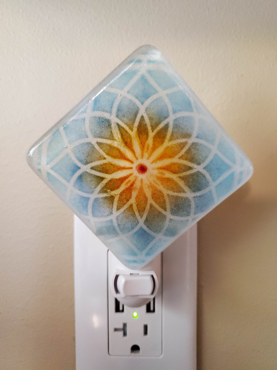 Handmade Fused Glass Spirograph Mandala Nightlight Etsy