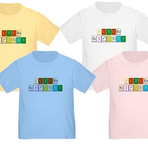 未来の科学者幼児用Tシャツ、周期表の元素番号2T、3T、4Tで書かれています