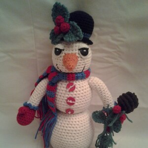 SNOWY the Snowman = Crochet Amigurumi - Crochet Snowman - Handmade Crochet Amigurumi
