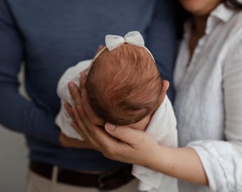 Esme-- Neugeborenen Schleife Stirnband-- Neugeborenen Haarband-- Fotografie Requisiten