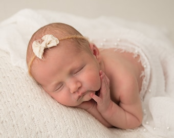 Ava--Newborn Bow & Mohair Stirnband--Newborn Haarband--Newborn-Kind Raffhalter--Fotografie Requisiten