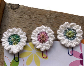 Set of 3 Flower Planner Clips - Crochet Paper Clips - Bookmarks - Journal Accessories - Planner Clips - Teacher Gift - Crochet Flowers