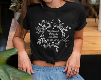 Flower shirt, Wildflowers T-shirt, Bee shirt, Botanical Shirt, Flower Tee, Gardener Shirt, Flower Farmer, ladies shirt, nature lover