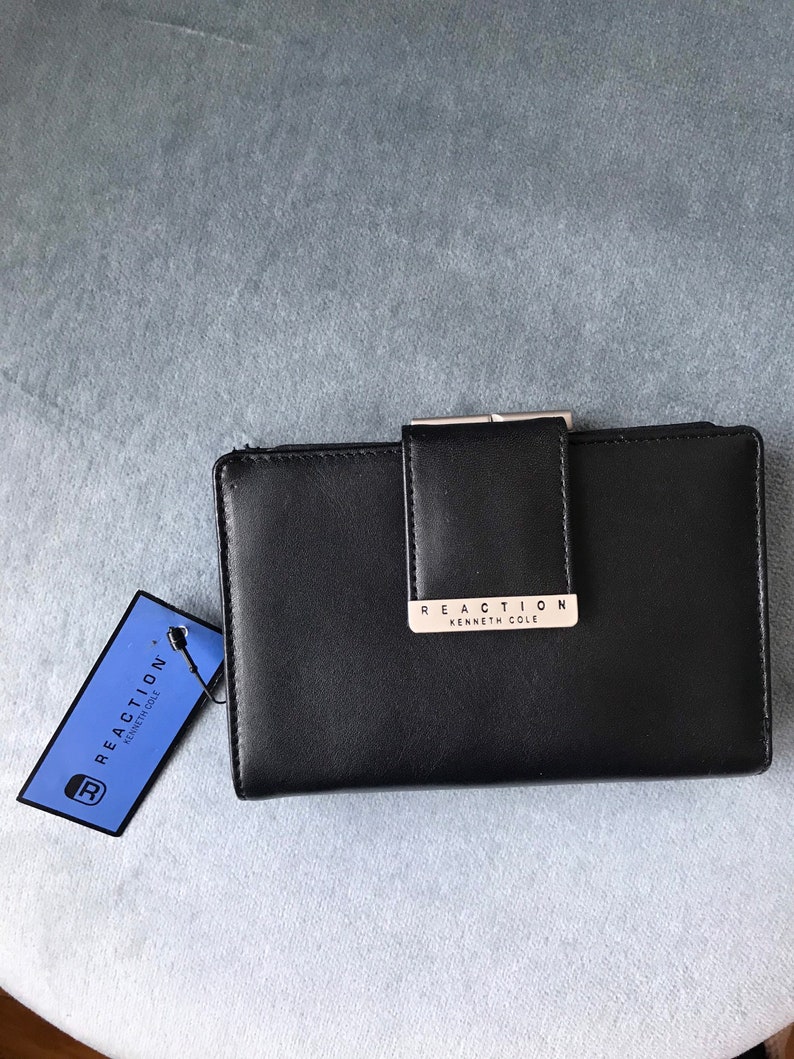 Kenneth Cole Reaction Coin Pures