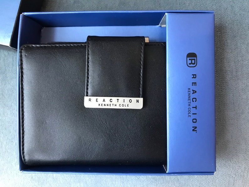 Kenneth Cole Reaction Coin Pures