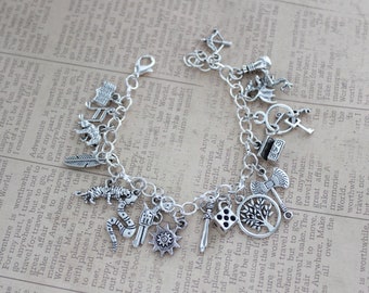 Vox Machina Charm Bracelet Critical Role Inspired Charm Bracelet Vox Machina Crit Role DND Adventure Vax Vex Percy Keyleth Grog Pike Scanlan