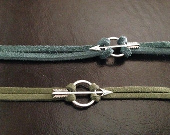 Green Arrow Bracelet - Green Suede Cord Silver Arrow Charm - Comic Book Nerd Geek Gift - Vegan Suede Earth Friendly Jewelry Handmade