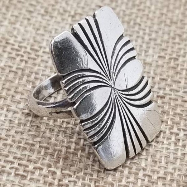 Navajo Sterling Silver Vintage Ring Signed SY Yazzie Size 6