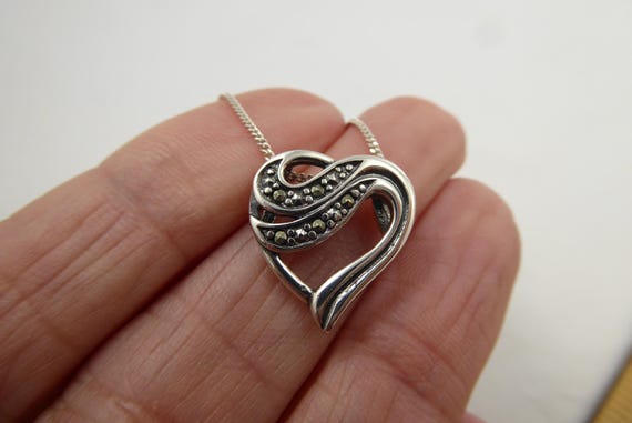 925 Solid Sterling Silver Open Heart Marcasite Ne… - image 1