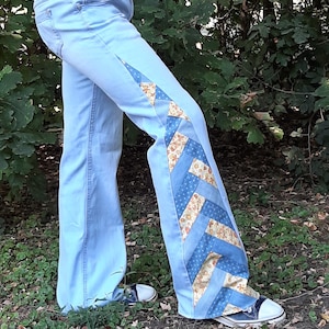 Patchwork Bell-Bottom Jeans Upcycled Denim Flare Jeans with Patchwork Panels Boho Frayed Denim Reworked Vintage Jeans with Wedge Panels