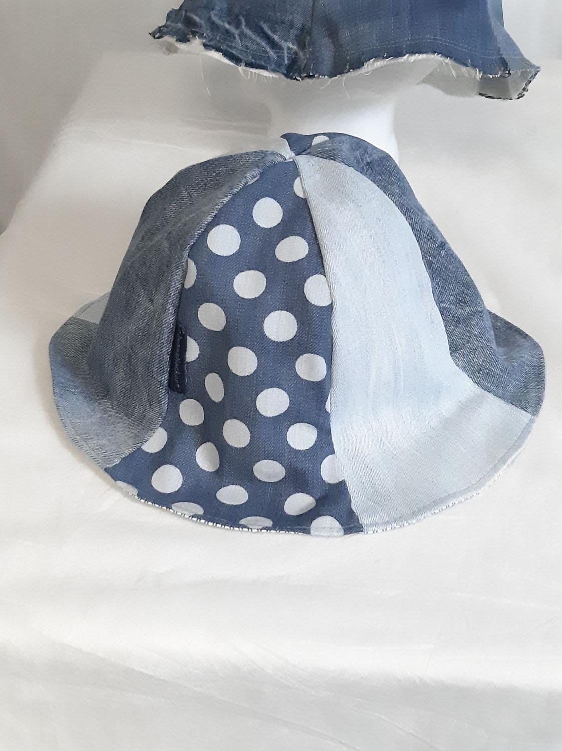 Denim Reversible Tulip Hat Gift for Denim Lover Blue Polka  display picture 3