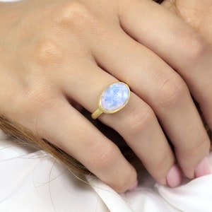 18k Gold Rainbow Moonstone Ring · Bezel Setting Oval Gold Moonstone Ring  · Semiprecious Gemstone Ring · 14k Solid Gold June Birthstone Ring