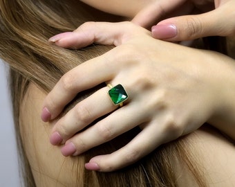 Custom Square Bezel Emerald Ring · Brushed Gold Single Band Ring · May Birthstone Ring · 18k Bezel Stackable Ring