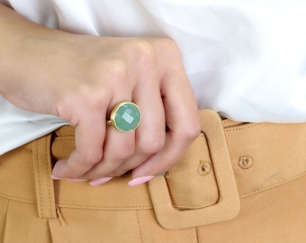 18k Gold Bezel Set Green Aventurine Ring · Stackable Brushed Gold Ring · Gemstone Statement Ring · Mineral Ring for Women