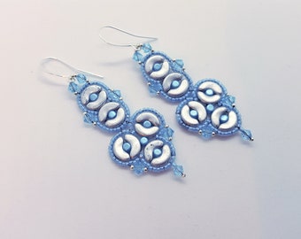 Baby blue - a pair of sparkly earrings