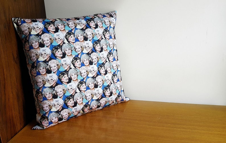 Large Golden Girls illustrated and handmade cushion image 6