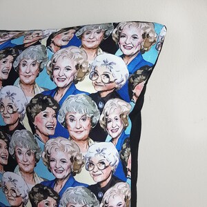 Large Golden Girls illustrated and handmade cushion image 8