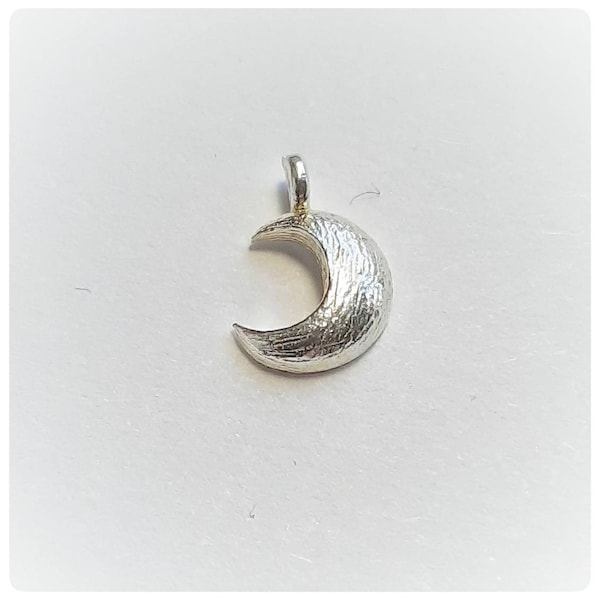 Sterling Silver Crescent Moon Charm 8mm - Silver Moon Charm - Silver Crescent Charm - Sterling Silver Moon Charm - Moon Pendant