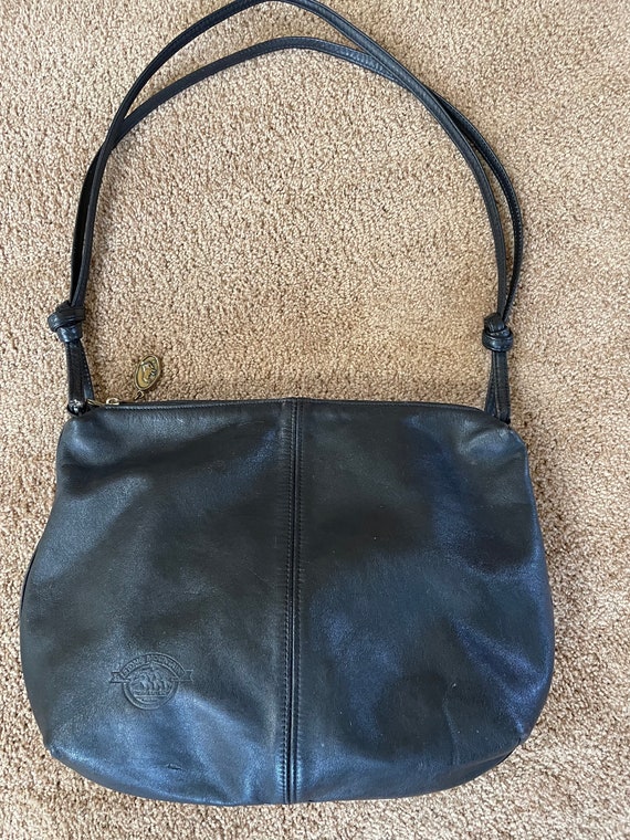 Stone Mountain Purse  Black leather handbags, Leather pocketbook
