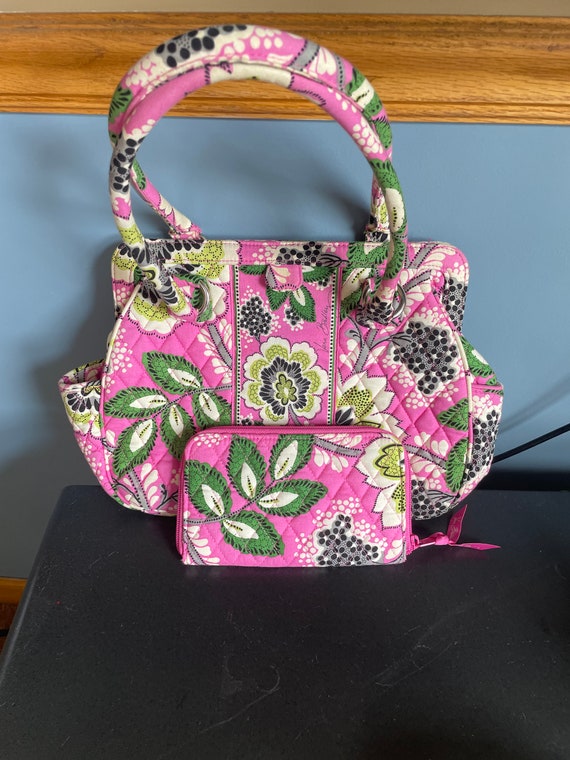 Vera Bradley Priscilla Pink Hinged Purse and Wallet Gem