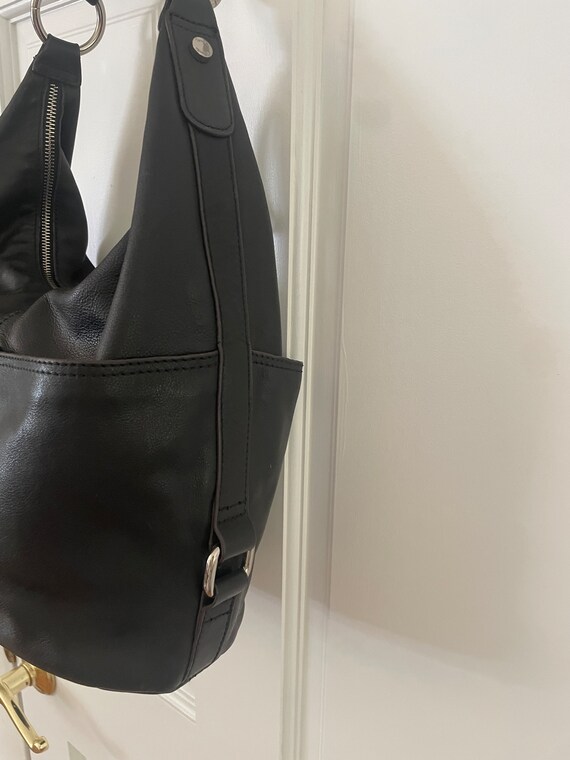 Tignanello Black Polished Pocket Leather Hobo Bag - image 6