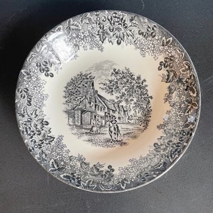 Vintage Wedgwood Black White Romantic England Chaddington Kent Bowl