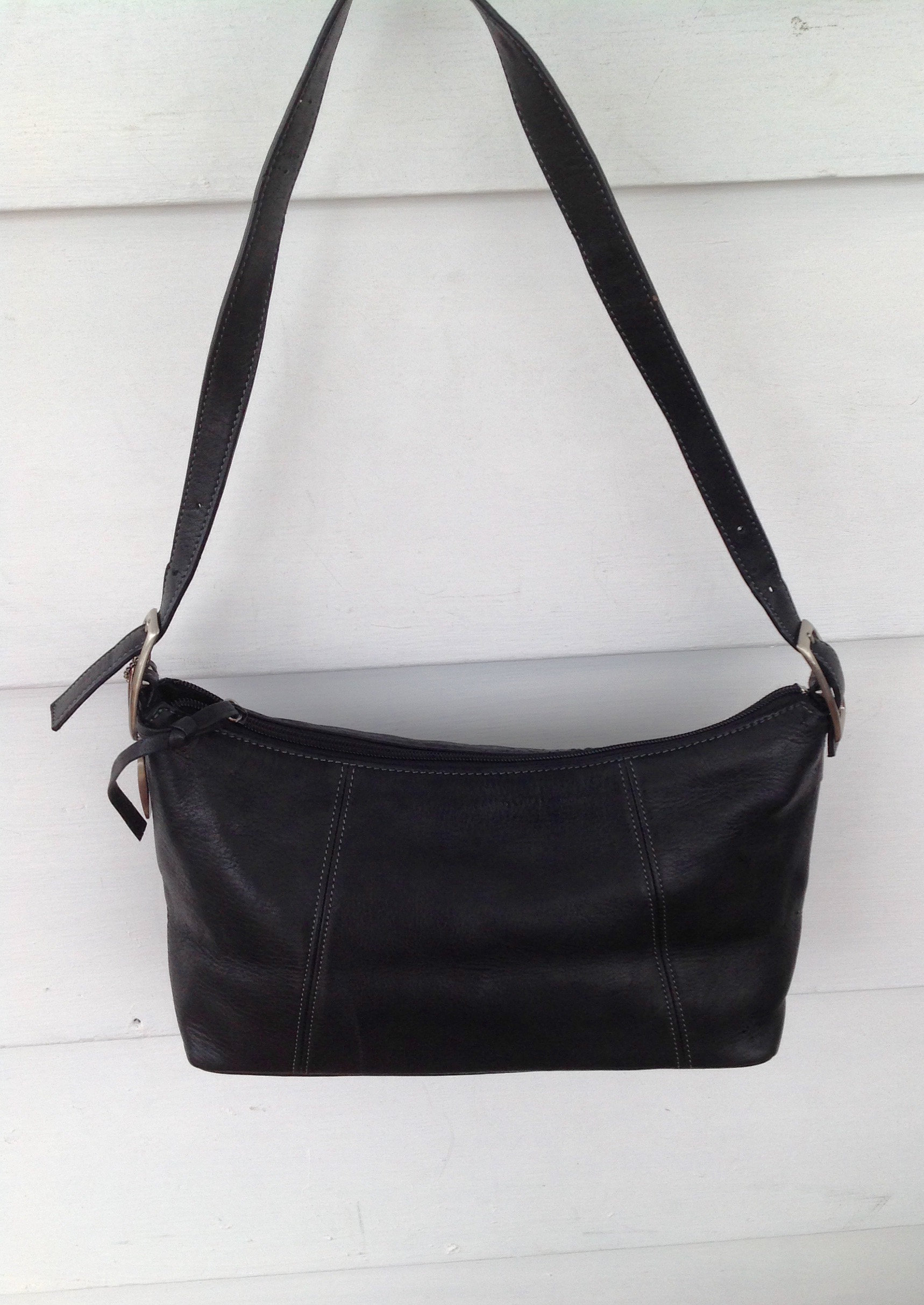 tignanello black leather purse