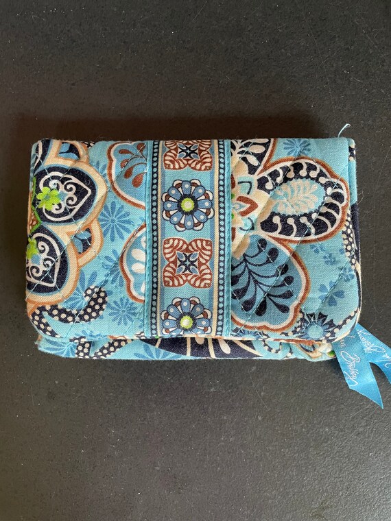 Retired Vera Bradley Carry It All 