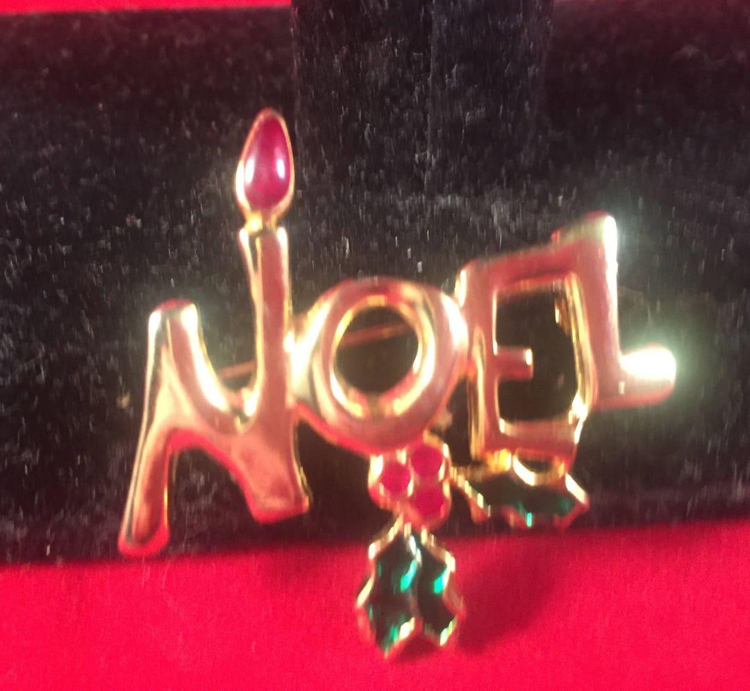 Vintage Noel Gold Tone Metal Christmas Pin - Etsy