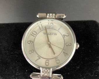Vintage Valetta Silver tone Battery Operated women's watch