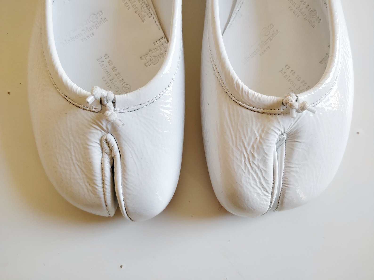 maison margiela white patent tabi ballet flat