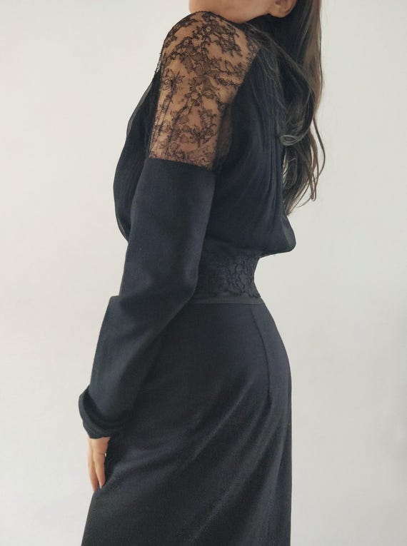 la perla black dress Silk and Lace Cut-out Dress, Cashmere Long Dress, Made in Italy la perla san juan Hunter London Waterproof Boot PinCocktail skimming silhouette and a My Actual Bust is:44