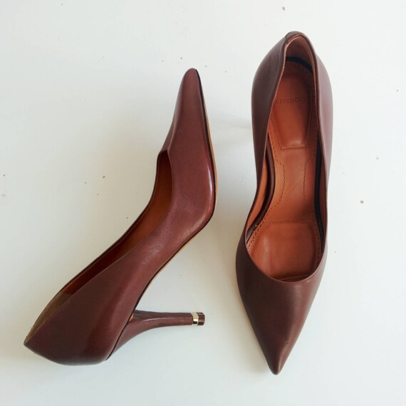 gold tone heels