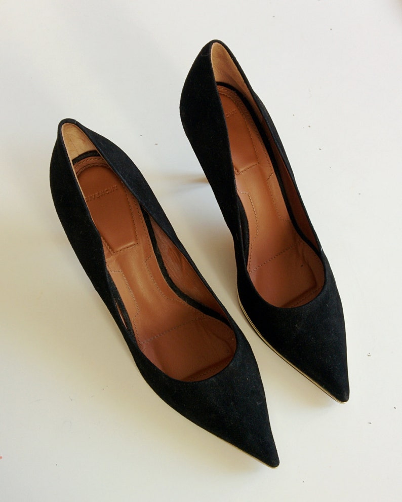 GIVENCHY Suede Pointy Pumps With Gold Detail - Etsy
