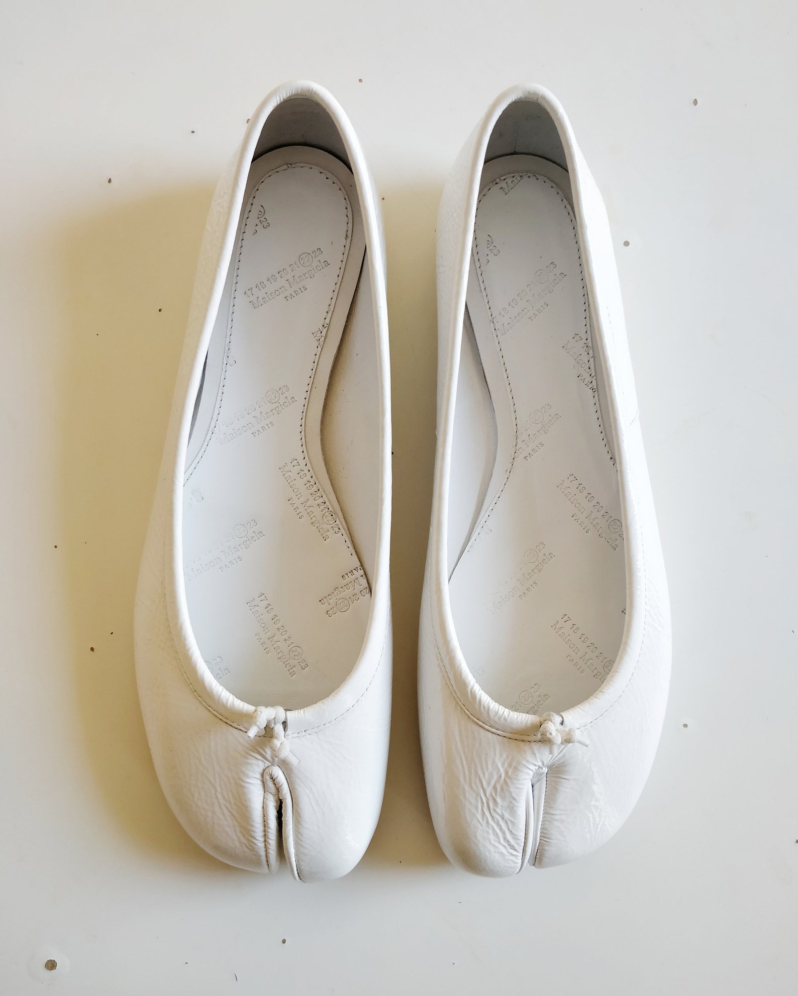 maison margiela white patent tabi ballet flat