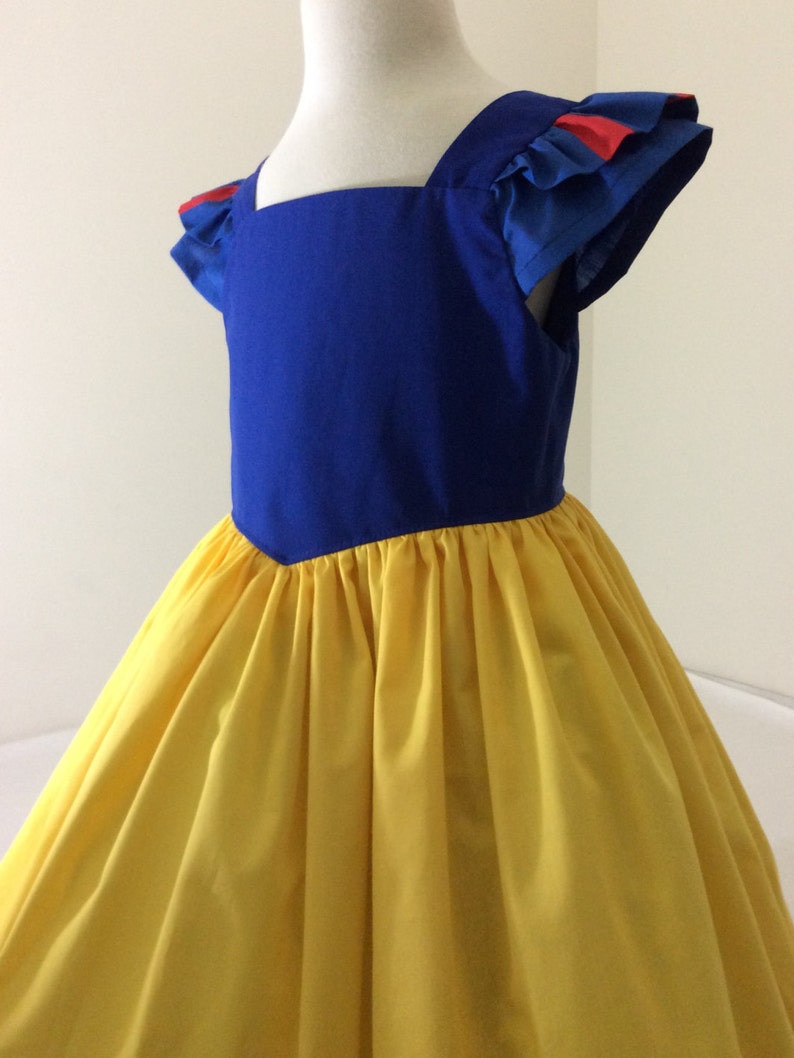 Snow White Inspired Dress Etsy