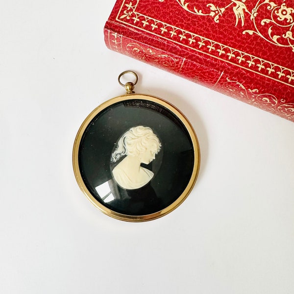 Vintage Cameo Picture, Pony Tail Girl in Cameo, Peter Bates, Wall Decor