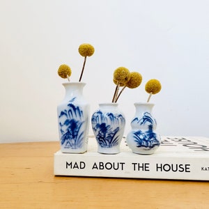 Minature Chinese Porcelain Vases, Hand-painted Vases, Set of 3 Oriental Vases
