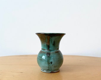 ジャージー陶器レトロバド花瓶、ポージー花瓶、ポプリ - Etsy 日本