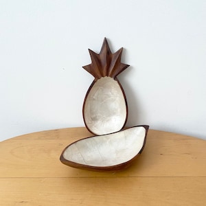 Wooden Bowls with Pearl Centre, Set of 2 Snack Dish