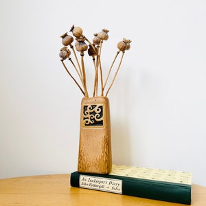 Handgemachte Steingut-Keramik-Vase, Studiokeramik, Modernist geometrisches Muster, Natural Home