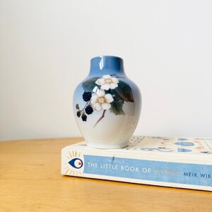 Royal Copenhagen Porcelain Bud, Flower image 1