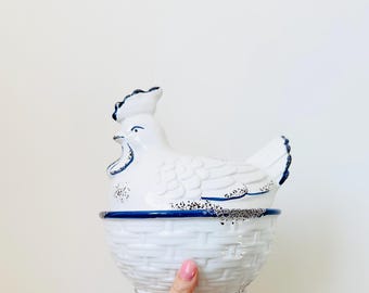Vintage Hen on Nest, Hand-painted White Ceramic Egg Holder Chicken on Nest, Cottage and Farmhouse Decor