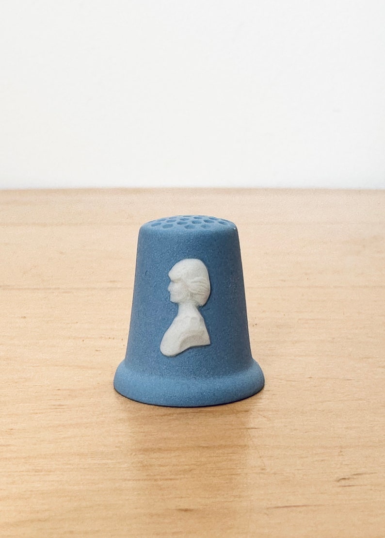 Wedgwood Princess Dina of Wales Thimble, Blue Jasper-ware, Collectible Thimble image 3