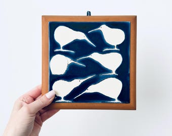 Salvamanteles vintage raro con icono de pájaro kiwi de Miriam Loretto Piha, Nueva Zelanda