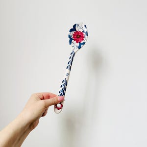 Vintage handbemalte Keramiklöffel, Wandtafel für die Küche, Löffelhalter