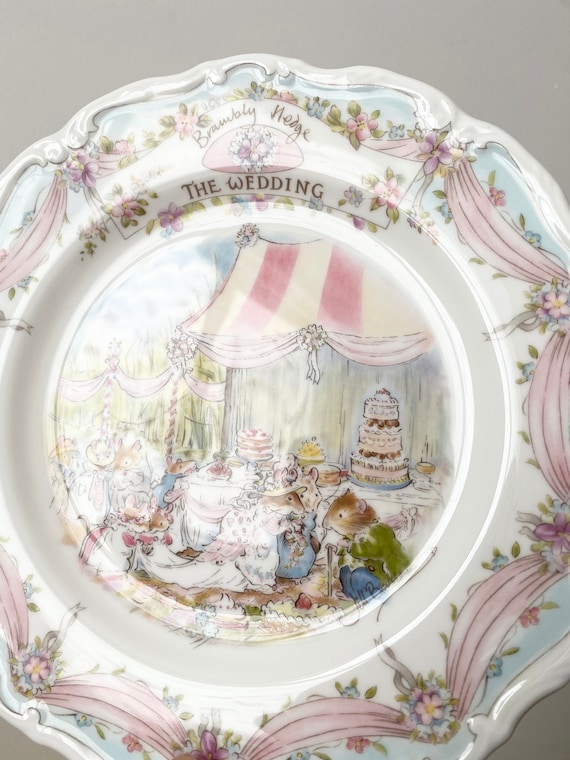 Brambly Hedge the Wedding Plate, Royal Doulton Porcelain Plate -  Canada